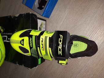 Cyklistické tretry Force,cyklo dresy,pedály a zácvaky - 4