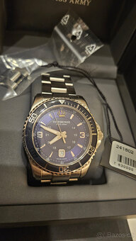 Victorinox 241602 Maverick Large 43mm - 4