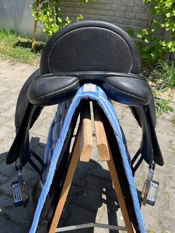 drezurní sedlo Wintec 500 17.5/3 - 4