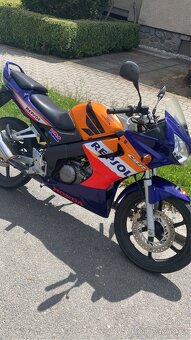 Honda cbr 125r repsol - 4