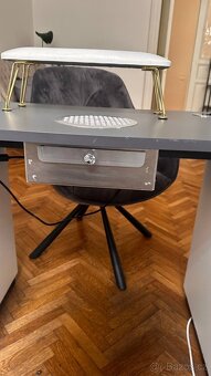 Manikúrní stůl s odsáváním pro dvě pracovní místa - 4