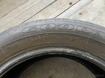 prodám letní pneumatiky 205/55/16 Goodyear celá sada - 4