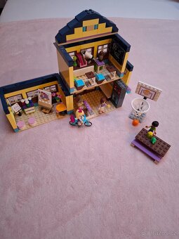 Lego Friends 41005 - Střední škola v Heartlake - 4