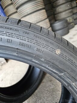 Letní pneu Pirelli 255/40 R21 102Y - 4