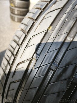 215/55 R17 94V Bridgestone Turanza T001 - 4