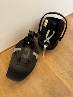 Cybex vajicko by Jeremy Scott + T base ( isofix ) - 4