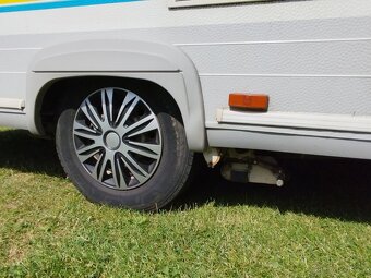 BURSTNER Ventana. Mover+bat. 1200 kg. Stan. 100km/h - 4