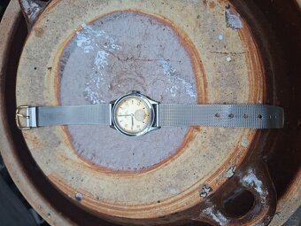 Hodinky Doxa Swiss - 4