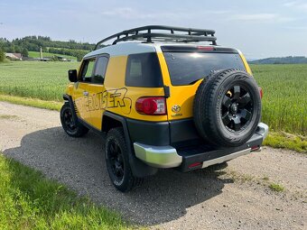 Toyota FJ Cruiser 2. majitel zakoupeno nové v EU - 4