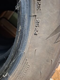 Pneu Bridgestone 235/55 R17 103V - 4