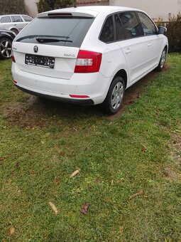Škoda Rapid spacbek - 4