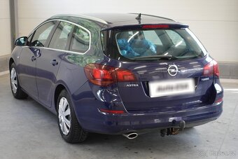 Opel Astra 1.4T , 103 kW benzín, 2011 - 4