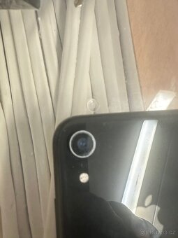 iphone xr 64gb - 4