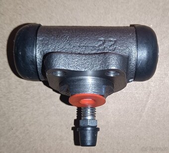 Brzdová prasátka Corsa C a jiné modely - 4