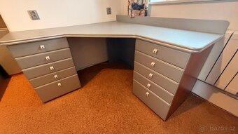 Psací stůl rohový - 4