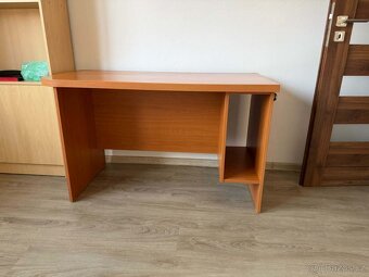 Psací stůl na PC - 4