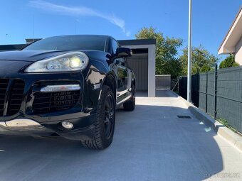 Porsche Cayenne Turbo Tiptronic - 4