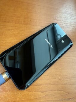 Samsung GALAXY a5 2018 3/32 GB - 4