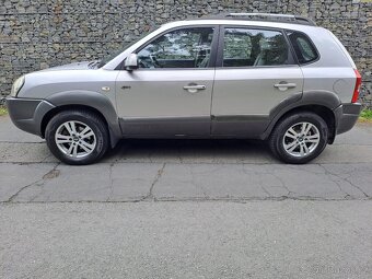 Hyundai Tucson - 4