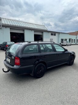 Škoda Octavia I Combi 1.6 75 kW - 4