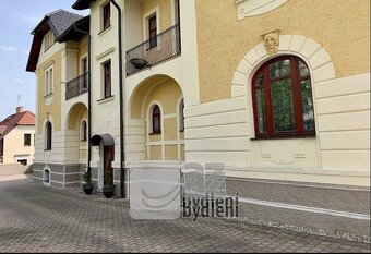 Prostorný mezonet 2kk, 106 m2 po celkové rekonstrukci, skle - 4