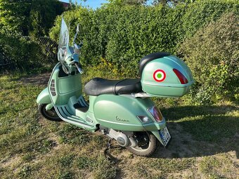 Vespa Granturismo 125 - 4