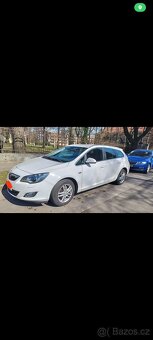 Opel Astra J Sports Tourer 2.0 CDTI, 118kW, KLIMA, Po STK - 4