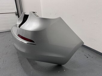 Opel Astra J Kombi face zadní část kufr nárazník výztuha - 4