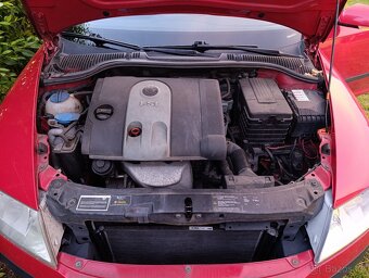 Škoda Octavia II 1.6 FSI, 85 kW, benzín, r.v. 2007 - 4
