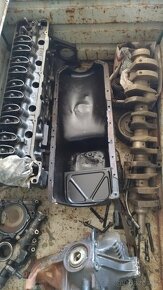 Motor Opel Omega 2.6 - 4