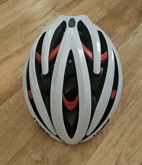 Uvex cyklo přilba - 4