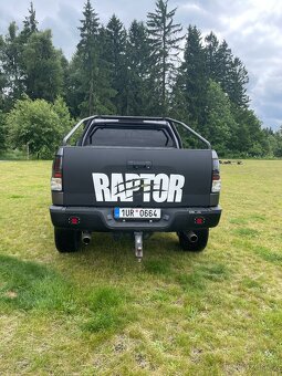 TOYOTA TUNDRA 5.7 CREWMAX Raptor - 4