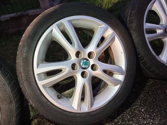 Originál ALU kola Škoda Fabia Roomster R16 + letní pneu - 4