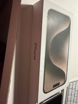 iPhone 15 PRO 128 gb: - 4