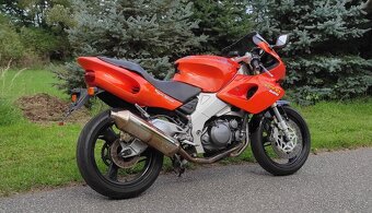 Yamaha SZR 660 výkon 35kW - 4