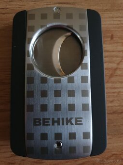 Potřeby k doutníkům - 4