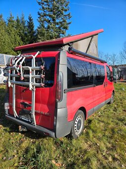 Prodám obytný Opel Vivaro,r.v.2006,obsah-1.9tdci(74kw) - 4