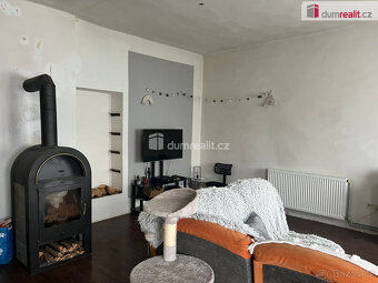 Prodej velký dvougenerační dům Blíževedly - 4