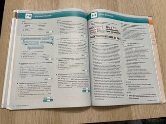 Učebnice angličtiny Maturita Solutions upper intermediate - 4