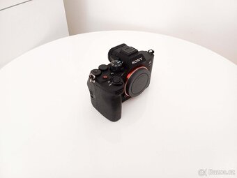 Bezzrcadlovku SONY Alpha A7 IV tělo - 4