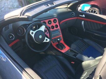 Alfa Romeo 2,2 JTS Spider - 4