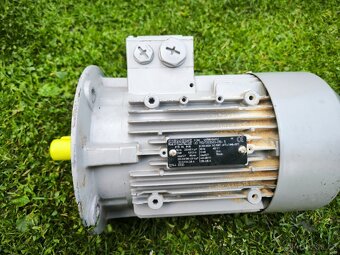 Motor Siemens 1,1kw/915/min - 4