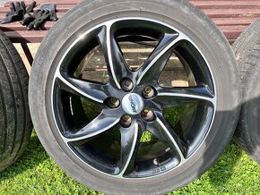 Prodám komplet kola 235/45 R17, 5x112 - 4
