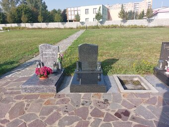 Prodám urnový hrob v Plzni - Bolevci - 4