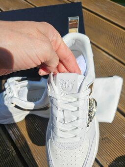 Pinko kožené sneakers vel.39 nové original - 4