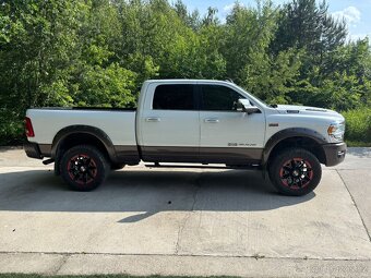 Dodge RAM Laramite Longhorn 2500 - 4