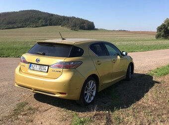 Lexus CT 200h - 4