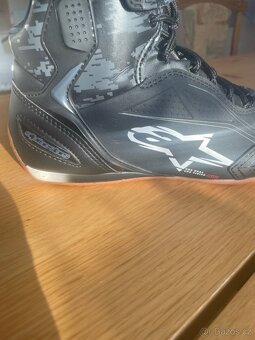 Prodám zánovní boty na motorku ALPINESTARS FASTER-3 - 4
