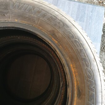 Zimní pneumatiky Dunlop 195/65 R15 č. AP143 - 4