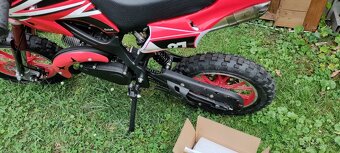 Nová benzínová dětská minikroska červená 49ccm 10"kola - 4